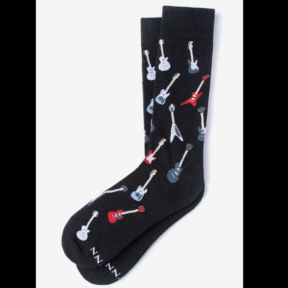 BORN TO SHRED
Heather Black Socks By Alynn